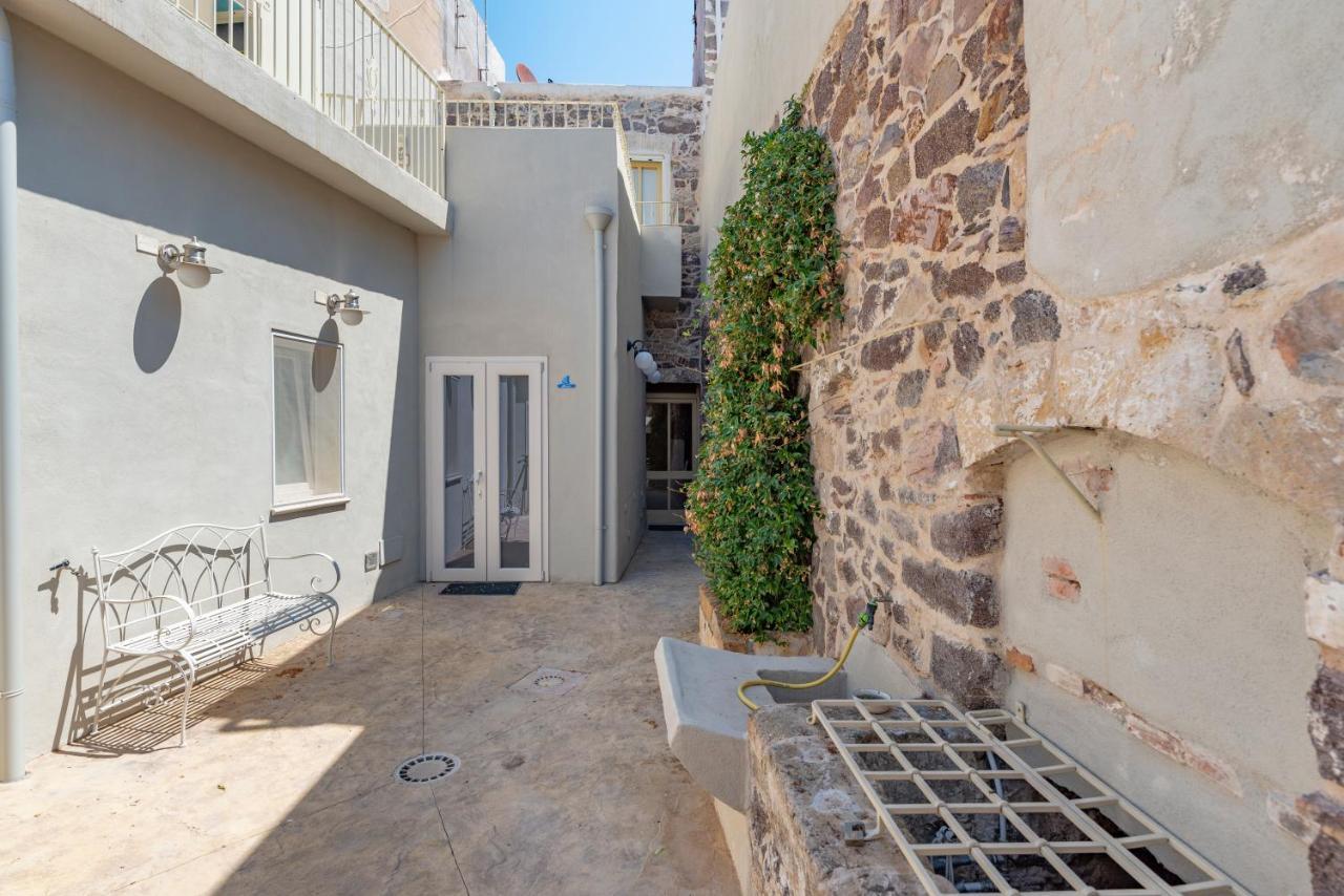 לינה וארוחת בוקר SantʼAntìoco Domo Sa Barra מראה חיצוני תמונה